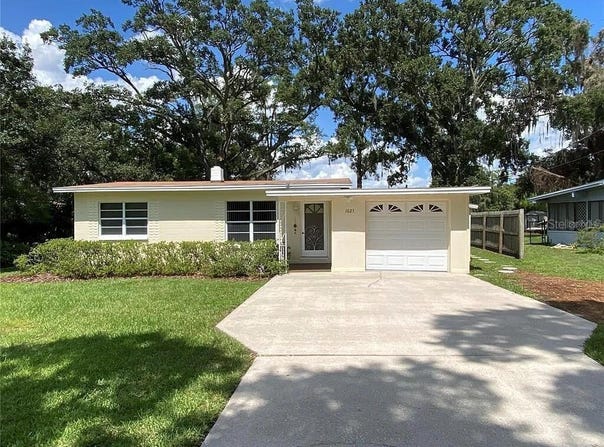 1025 LAKE JESSAMINE Drive, ORLANDO, FL 32839