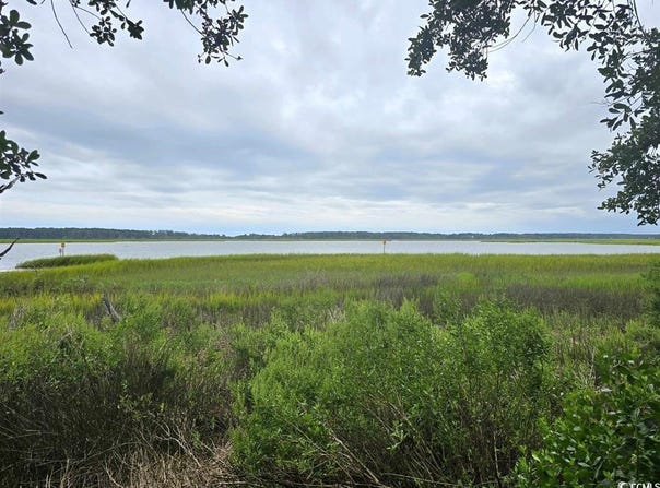 Gillette Pl., Murrells Inlet, SC 29576