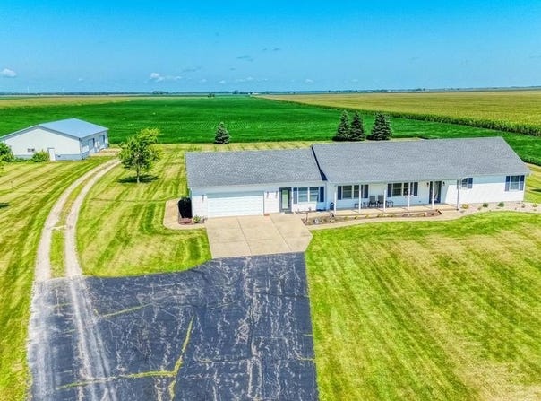 1700 W Scully Road, Dwight, IL 60420