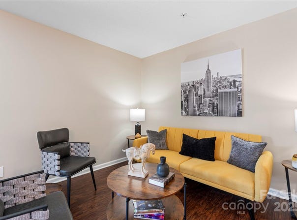 1620 Arlyn Circle, Charlotte, NC 28213