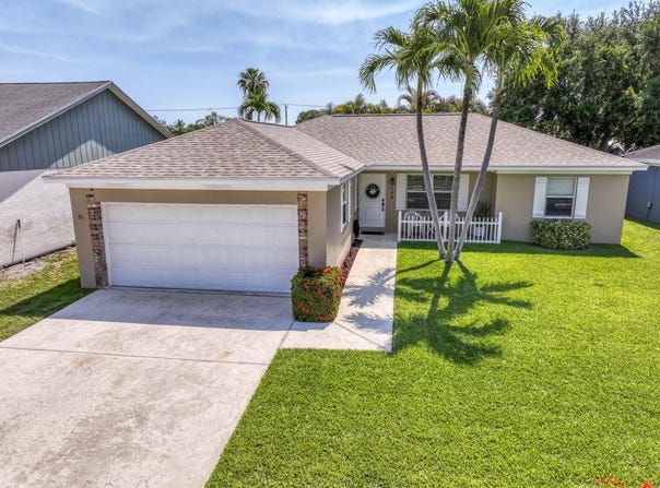 108 Wandering Trail, Jupiter, FL 33458