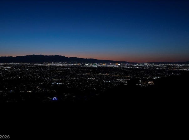 523 Rock Peak Drive, Henderson, NV 89012