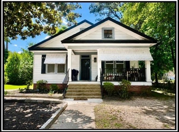 371 S COLLEGE ST., GRENADA, MS 38901