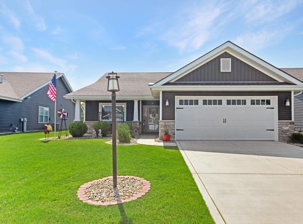 13947 Breakwater Lane, Cedar Lake, IN 46303