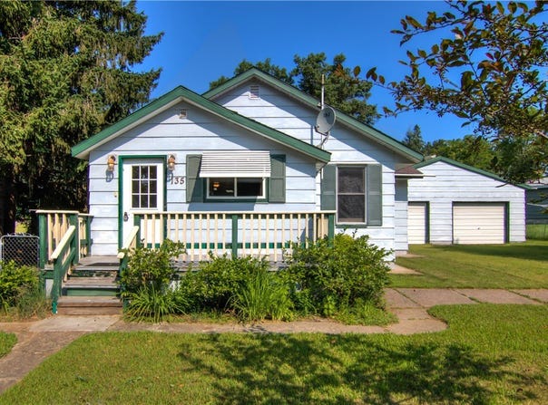 135 S Summit Street, Spooner, WI 54801