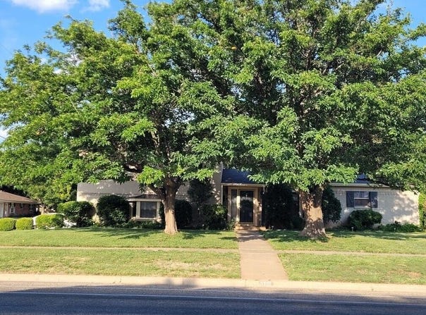 3701 TECKLA Boulevard, Amarillo, TX 79109-5323