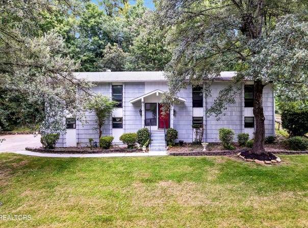 126 Greystone Drive, Oak Ridge, TN 37830