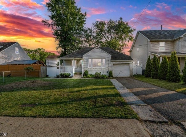 318 Terrill Rd, Plainfield City, NJ 07062-1737