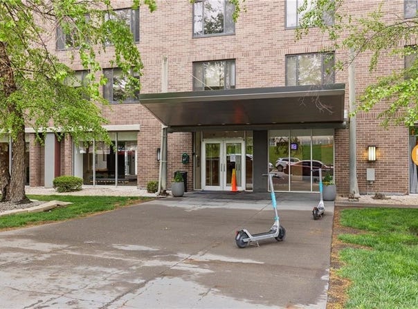 600 E 8th Street Street, Kansas City, MO 64106