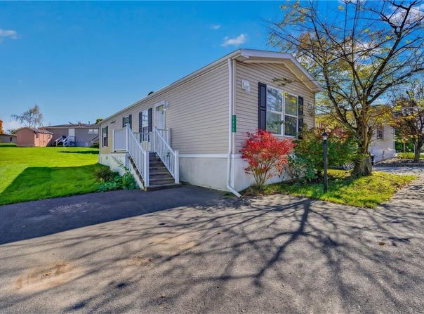 3415 Lil Wolfe, North Whitehall Twp, PA 18069