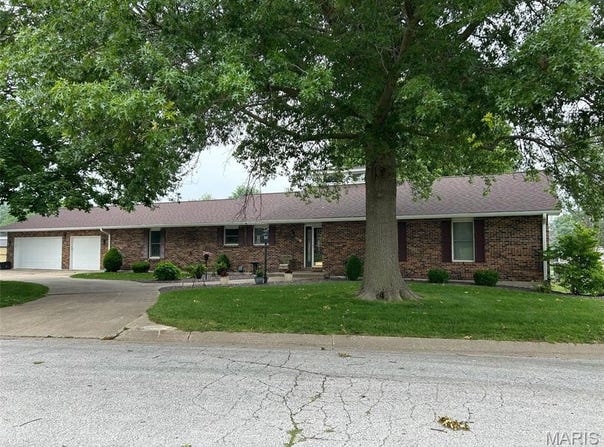 406 Johnson Place, Palmyra, MO 63461