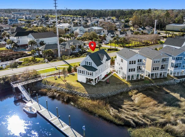 100 Marblehead Dr., Little River, SC 29566