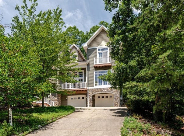 3082 HOPKINS DR, MCGAHEYSVILLE, VA 22840