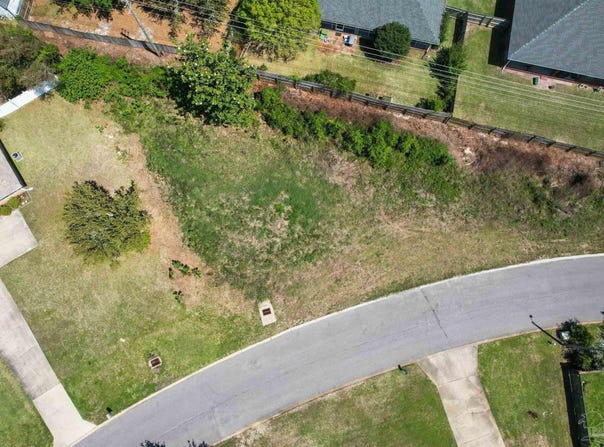 2808 Lido Blvd, Gulf Breeze, FL 32563