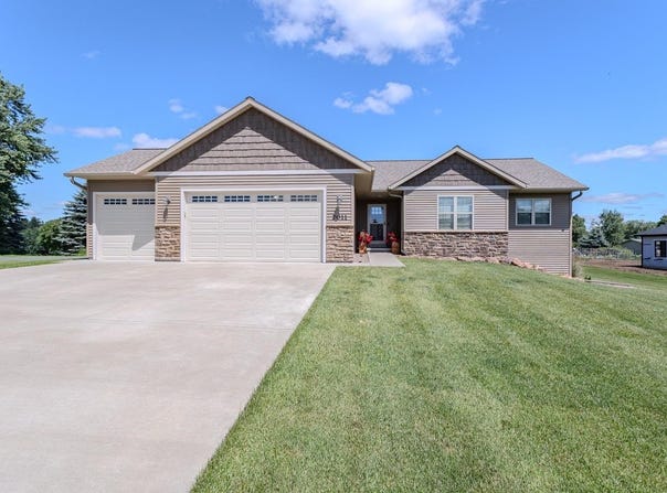 2011 BRANDON CIRCLE, Wausau, WI 54401