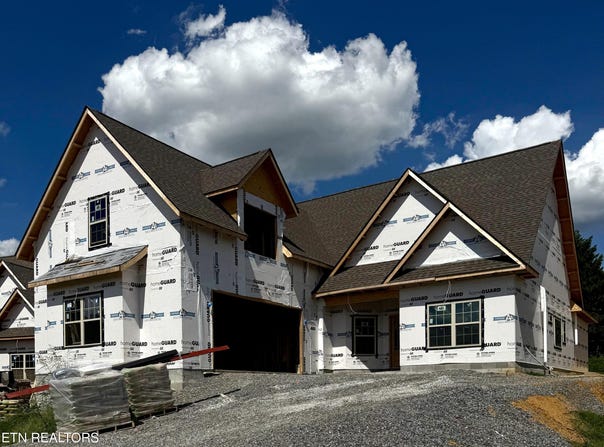 1534 Tsuga Drive, Alcoa, TN 37701