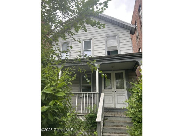 747 River Street, Troy, NY 12180