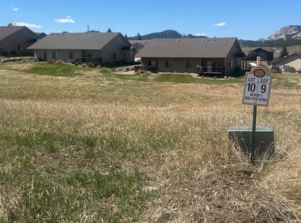 Lot 10, Block 1 Stone Hill, Custer, SD 57730