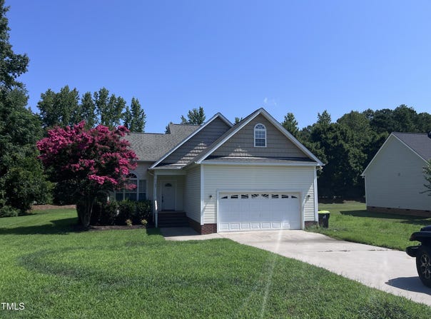 106 Keeneland Drive, Oxford, NC 27565