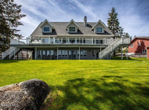 433 Campbell Point Rd, Laclede, ID 83841