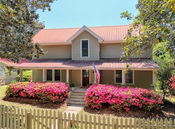 1096 Sutton Mill Road, Clarkesville, GA 30523