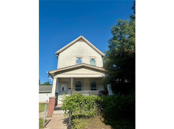 3112 N 11th Street, St Joseph, MO 64505