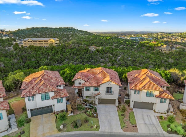 211 Honey Creek CT, Austin, TX 78738