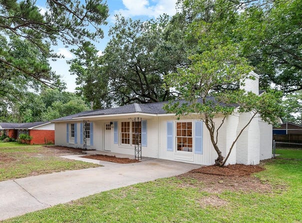 7673 Cherrywood Drive, North Charleston, SC 29418
