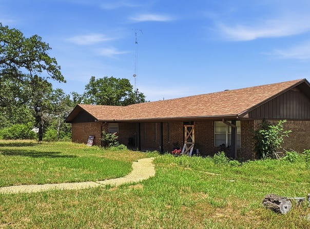 1665 US Highway 380 E, Graham, TX 76450