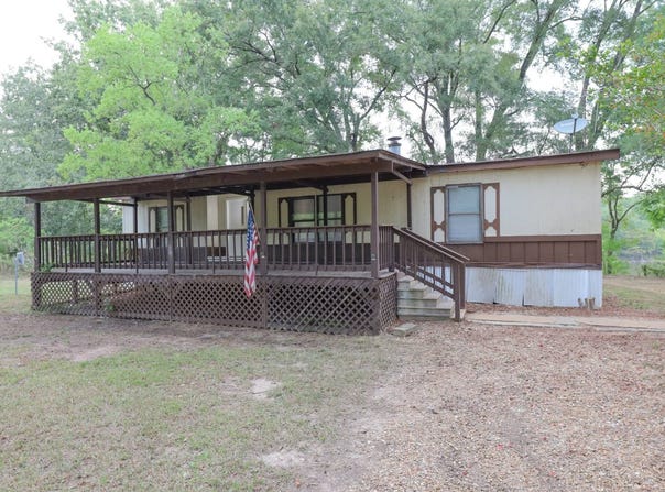 308 Lower Long Rd., Columbia, LA 71418