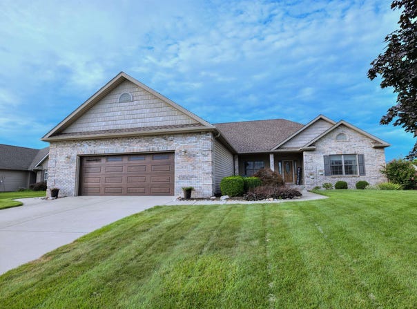 3472 Secretariat Drive, West Lafayette, IN 47906