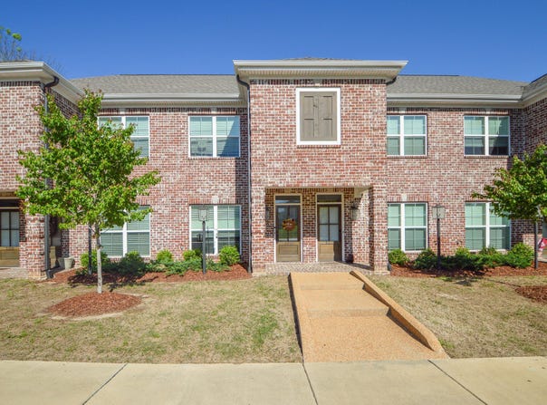 105 Guest Drive, #502, Starkville, MS 39759