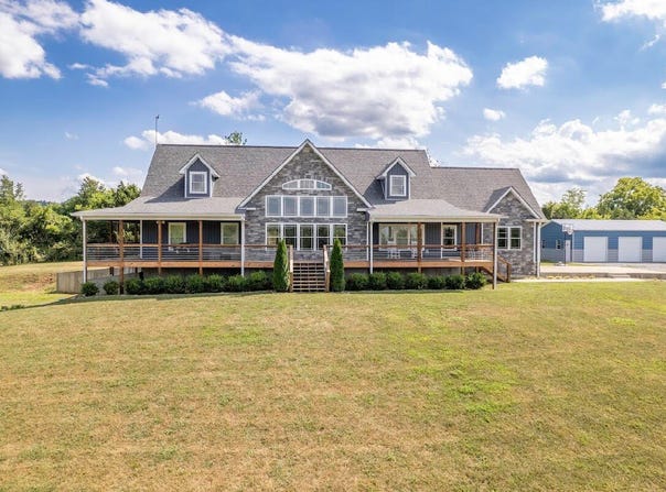 305 Maywood Road, Stanford, KY 40484