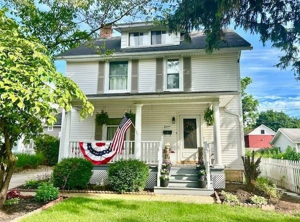 15 Charles Street, Newark, OH 43055