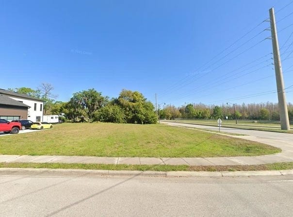 525 E PARK STREET, KISSIMMEE, FL 34744