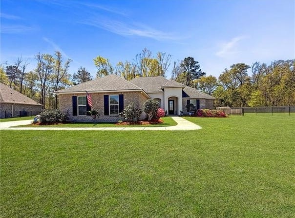 339 SAWGRASS Loop, Covington, LA 70435
