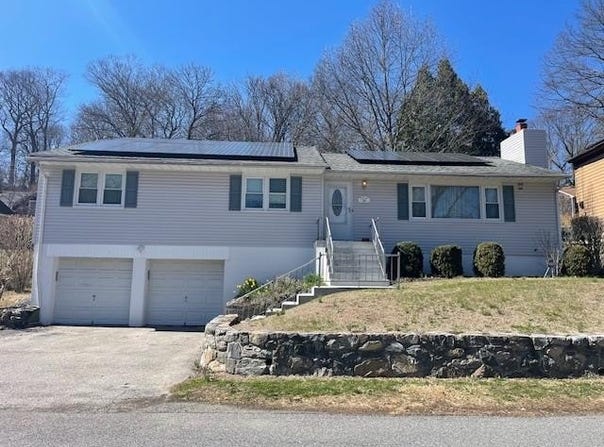 34 S Clinton Avenue, Hastings-on-Hudson, NY 10706