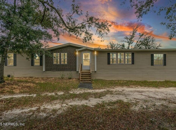 237 LITTLE ORANGE CREEK Road, Hawthorne, FL 32640