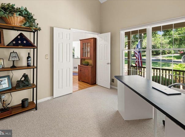 27 BALDWIN STREET, PENNINGTON, NJ 08534