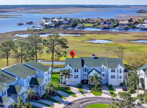 3387 LIGHTHOUSE POINT Lane, Jacksonville, FL 32250
