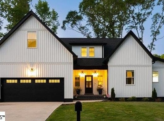 179 Eastbrook Drive, Woodruff, SC 29388