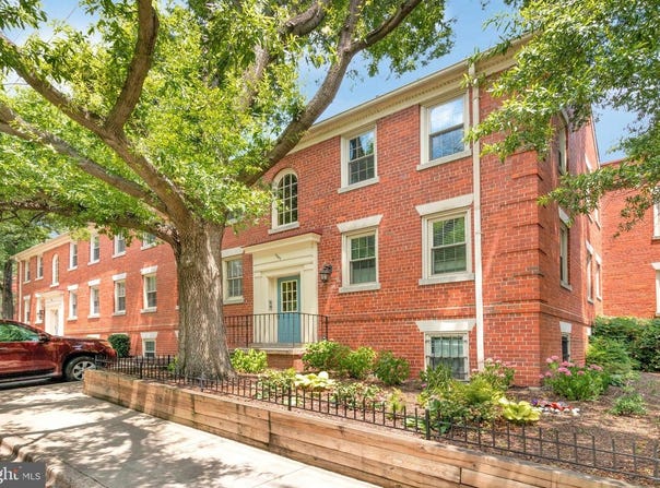 1307 E ABINGDON DR #4, ALEXANDRIA, VA 22314