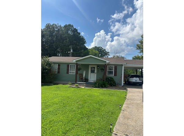 339 South Tyler St, Morgantown, KY 42261