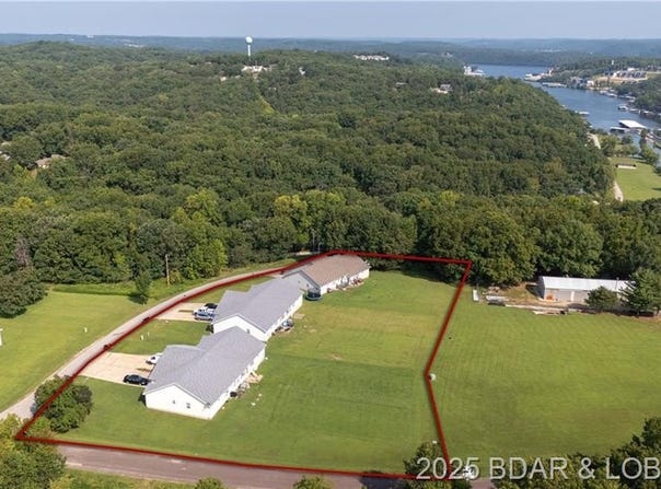 20 Crown Drive, Camdenton, MO 65020