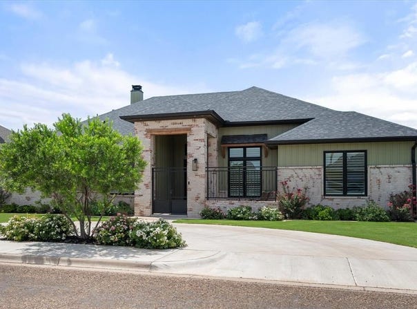 1004 N 14th Street, Wolfforth, TX 79382
