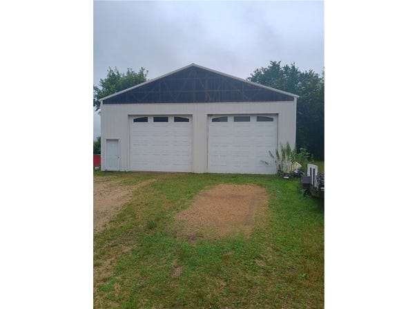 000 South Kirk Road, Arkansaw, WI 54721