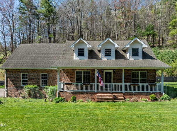 1441 Sugar Creek Road, Laurel Bloomery, TN 37680