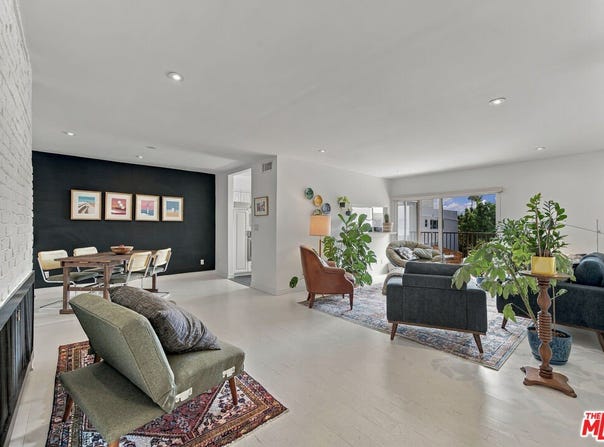 949 N Kings Rd, West Hollywood, CA 90069