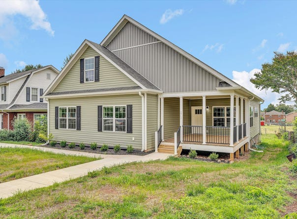 2717 Huntington Blvd NW, Roanoke, VA 24012