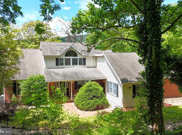 301 COUNTRY CLUB TRAIL, FAIRFIELD, PA 17320